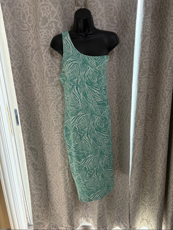 Nine West Dresses & Skirts - Nine West 1X One-Shoulder Green Zebra-Print Midi Dress - NWT